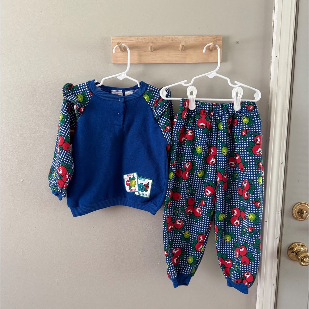 4T hush puppies apple set